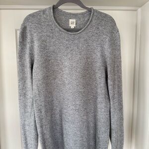 GAP Men's Grey Heather Soft Wool Blend Crewneck Sweater